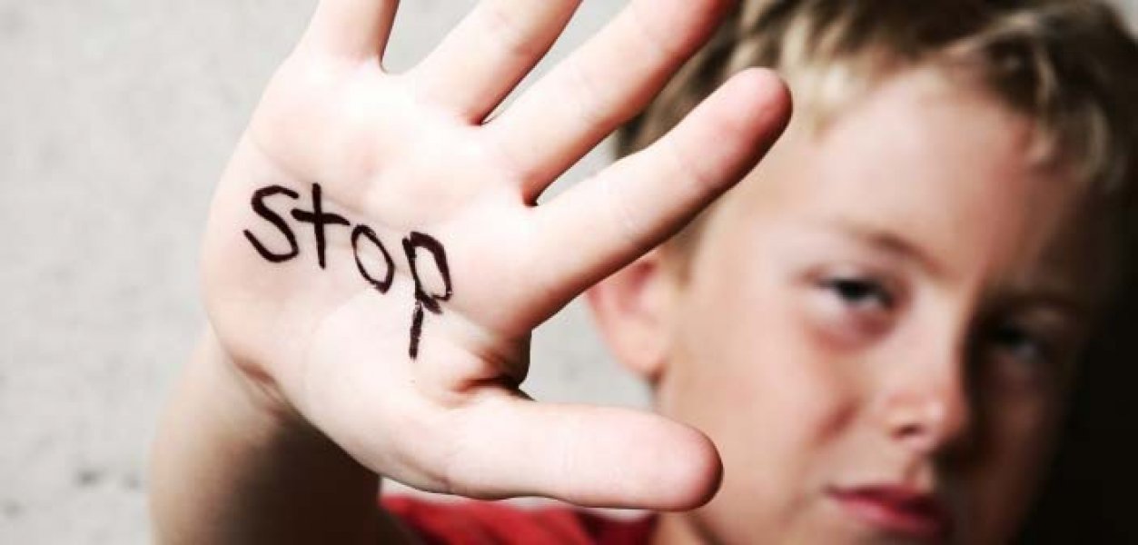 fizickonasiljenaddjetetom702x336