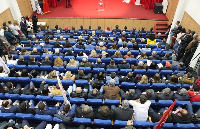 Bečić poručio Đukanoviću: Svaku suzu koja je prolivena zbog tebe ćeš demokratski i politički platiti