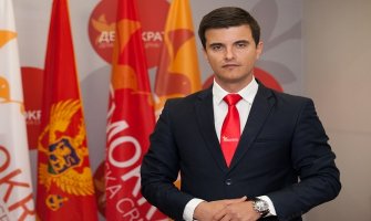 Šaranović poručio Pejoviću da podnese ostavku ako ima i zrno časti