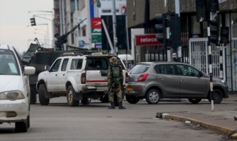 Predsjednik Zimbabvea i njegova žena u pritvoru 