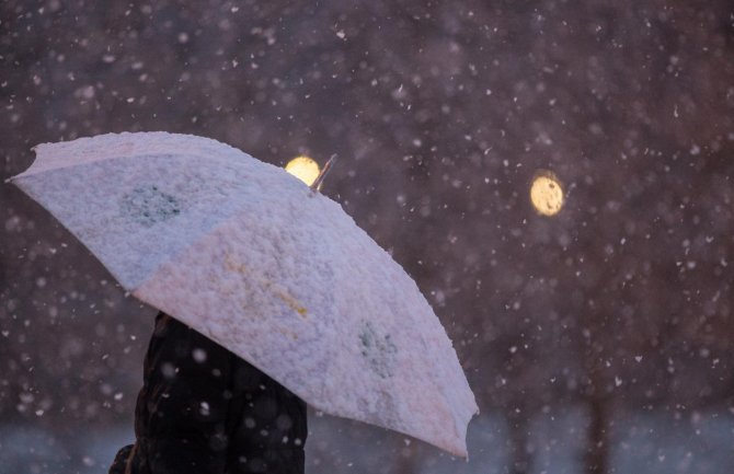 Na sjeveru susnježica i slab snijeg, od sjutra razvedravanje