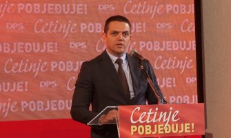 Martinović: Bečić se odriče prosrpske politike ne bi li namakao koji crnogorski glas