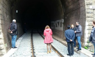 Radovi na sanaciji dijela pruge u tunelu Sozina su u cijelosti završeni