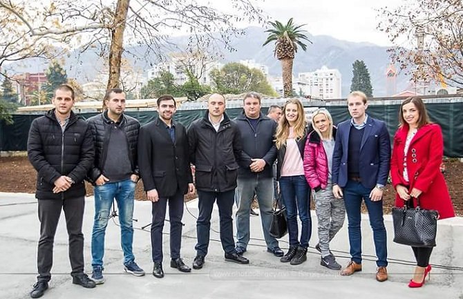 Savjet mladih DPS Bar na obilježavanju antifašističke tradicije grada