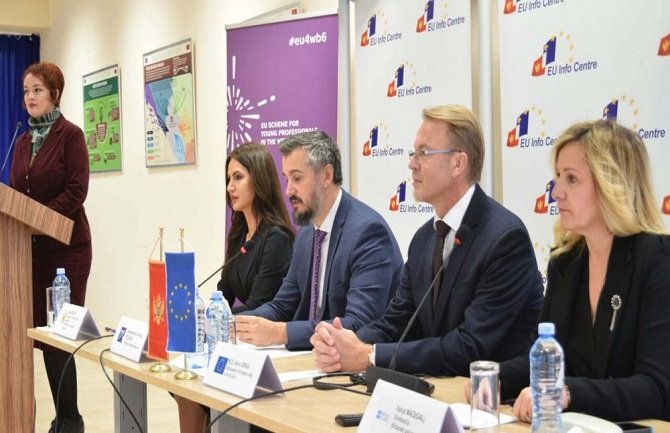 Efikasna i profesionalna javna uprava imperativ uspješne integracije u EU