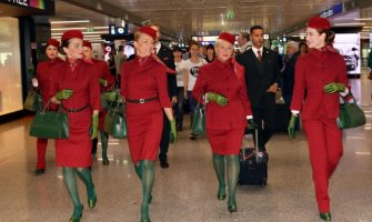 Alitalia u stečaju uvodi nove uniforme