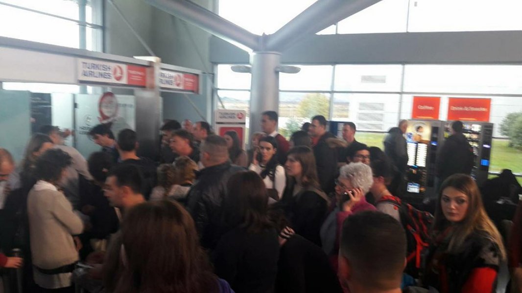 2427291010215319085838339667272788n