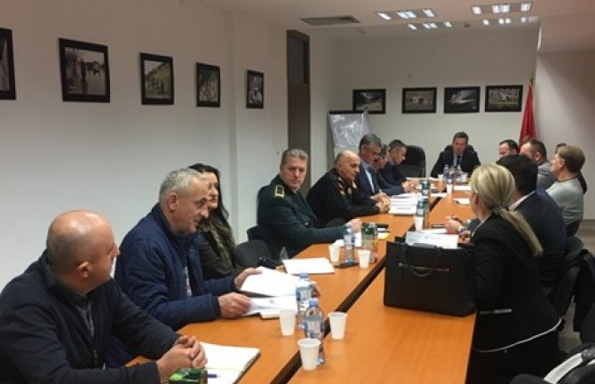 Na Cetinje poslate pumpe za ispumpavanje vode iz poplavljenih prostora