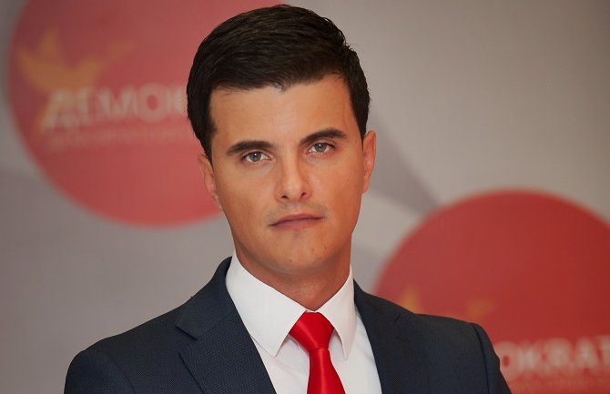 Šaranović: Vlast je tokom izbornog dana pokušala uhapsiti slobodu