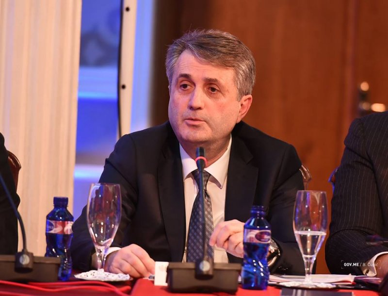 242942745358007967723766704539243476653652n