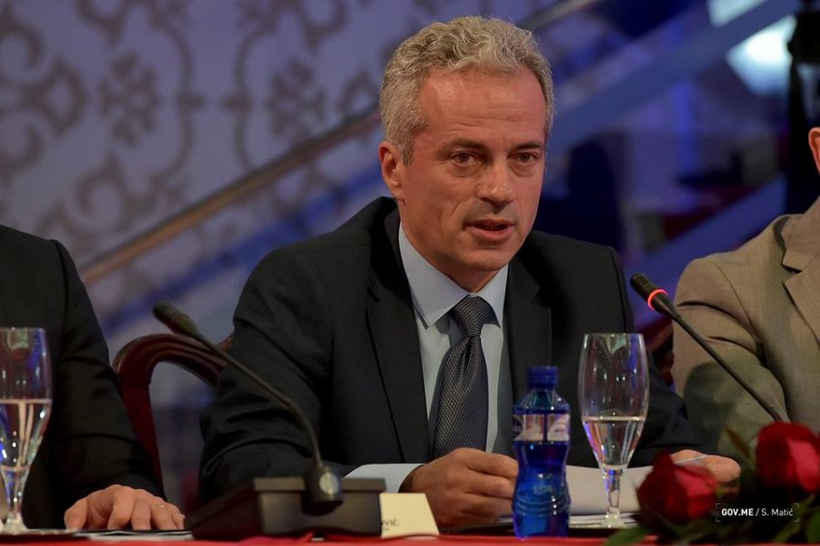 242940555358030101054887835308597885153166n