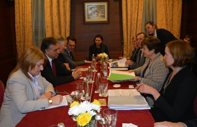 Crna Gora u regionu pokazala zavidnu finansijsku stabilnost