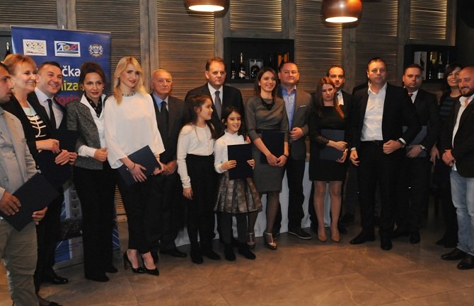 Uručene nagrade najboljima u turizmu i ugostiteljstvu Podgorice za 2017. godinu