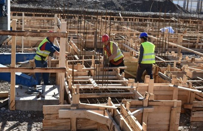 1 700 000 eura uloženo u rekonstrukcije školskih objekata