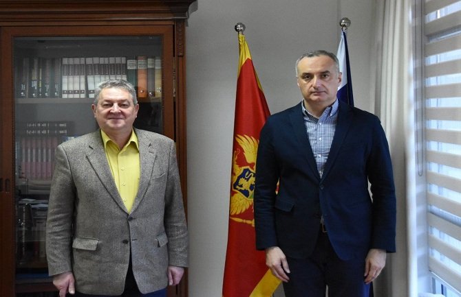 Nikolić i Bolibruk razgovarali o razmjeni studenata