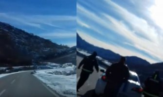 Spektakularan snimak lova na krivolovce kod Grahova (VIDEO)