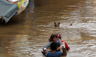 Filipini: Tropska oluja odnijela 182 života (VIDEO)