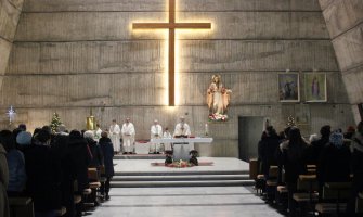 Božić je praznik međusobne dobrote i poštovanja(FOTO)