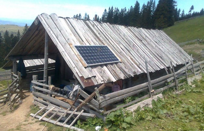 Kroz treću fazu „Solarnih katuna“ biće ugrađeno 54 fotonaponskih sistema