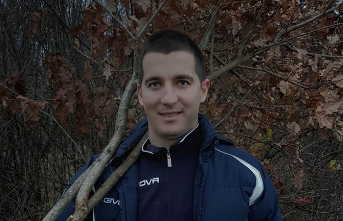  Jedni od drugih bližih nemamo, zapamtimo to i posle Božića