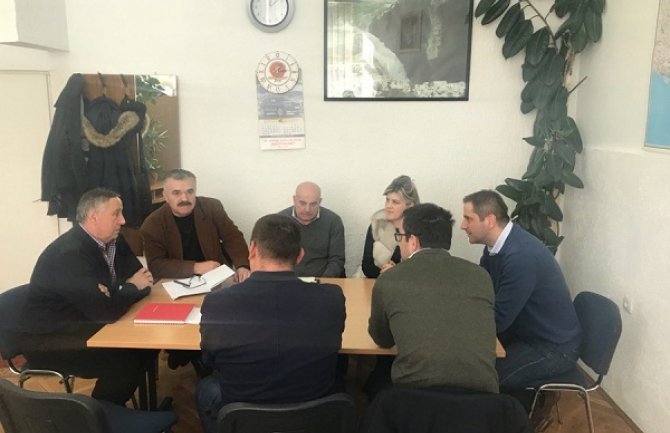 Šehović: Ministarstvo će sanirati štetu od zemljotresa u školama