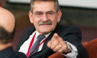 Predata lista DPS „Ulcinj pobjeđuje – Ulqini Fiton Milo Đukanović“, nosilac liste Loro Nrekić 