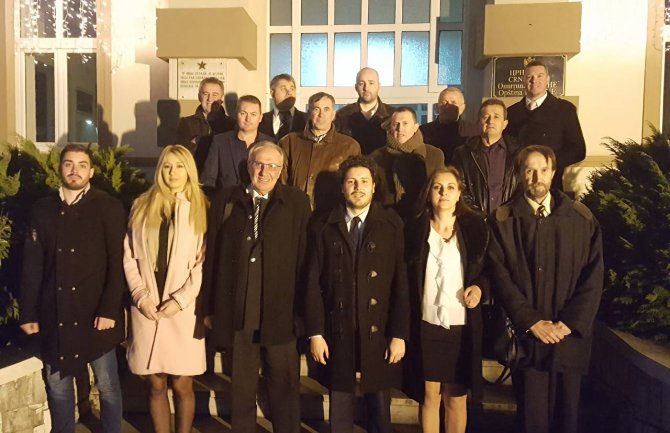 URA predala izbornu listu u Beranama, nosilac Labudović