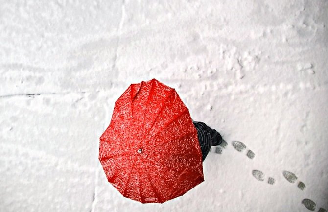 Danas mjestimično sa kišom, na sjeveru slab snijeg