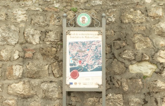 Donijeli rješenje o uklanjanju informativno-turističkih tabli u Herceg Novom