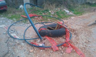 Na Kakaritskoj “stao” vodovod (FOTO)