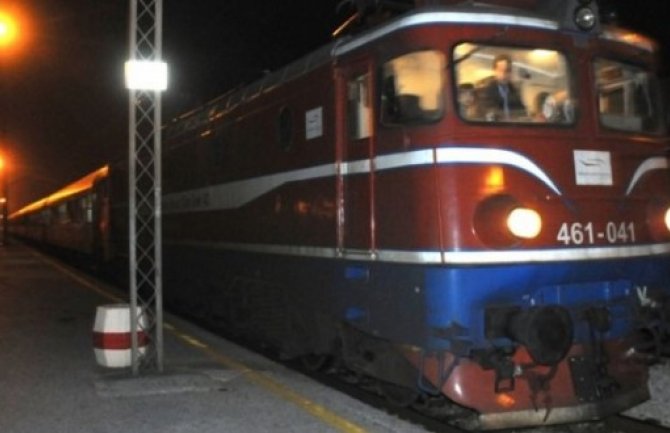 Pokidana kontaktna mreža, željeznički saobraćaj u prekidu