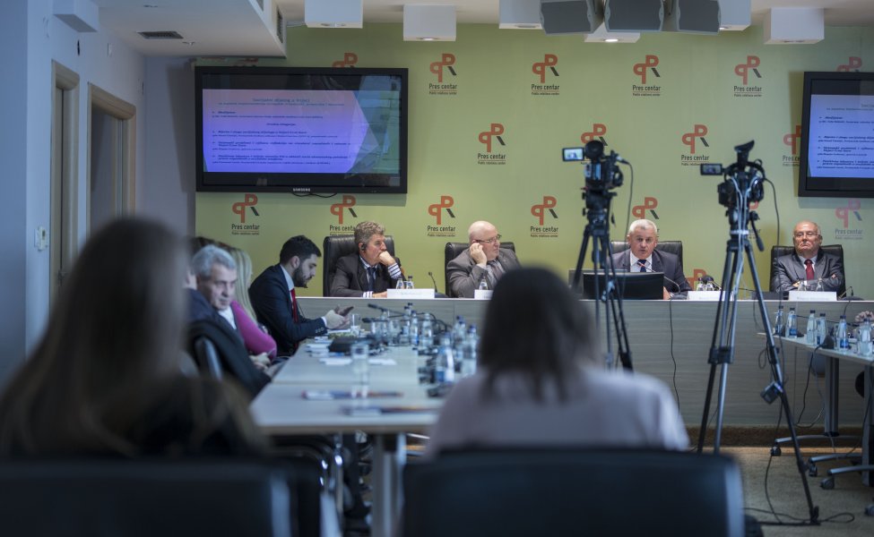 sindikatvojske181201833