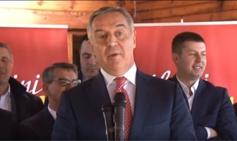 Đukanović u Ulcinju: Vrijeme je da DPS preuzme kormilo grada