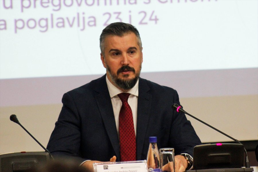 2018012222825256630045281Web