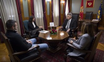 Brajović sa Sindikatom o podršci zaposlenima u medijima