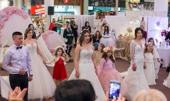 Veliko interesovanje mladenaca na sajmu vjenčanja