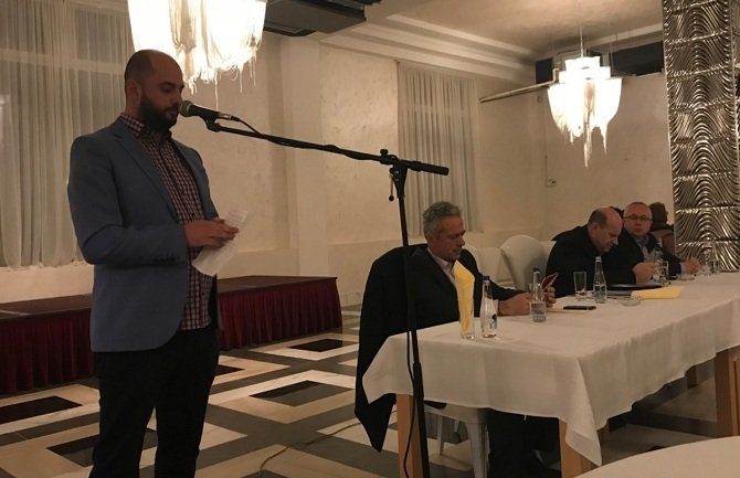 Rastoder: Konačno će legitimni predstavnici Bošnjaka predstavljati njihove interese