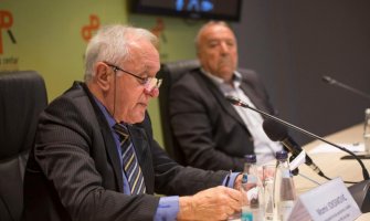 Joksimović: Vladajući poslanici uništili fabrike i sela, opozicija radila za svoje interese