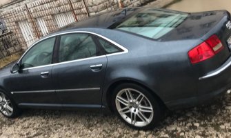 Pretresi u više gradova, oduzeto oružje, luksuzni automobili, novac...(VIDEO/FOTO)