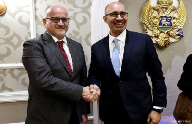 Darmanović-Dezir: Važno je razvijati profesionalno i etičko novinarstvo