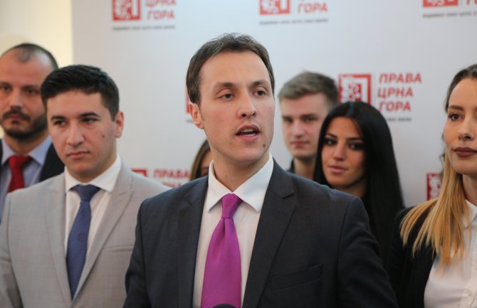 Zvanično registrovana Prava Crna Gora