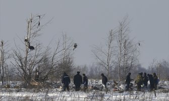 Ruski avion eksplodirao prilikom udara u zemlju (Foto)