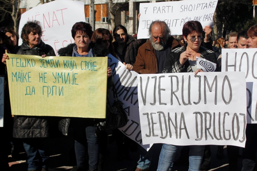 2018021622874937630827632Web