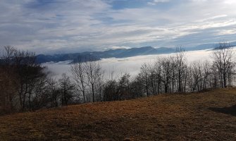 Danas oblačno, slabe padavine