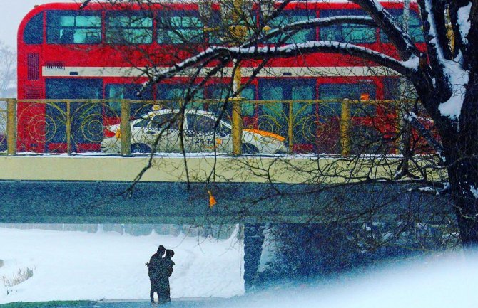 Makedonija: Zbog hladnoće Vlada pozvala poslodavce da trudnice i starije osobe oslobode radne obaveze