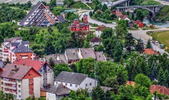 URA i Demokrate: Ukoliko nema prenosa mojkovačkog parlamenta, bojkotovaćemo njegov rad