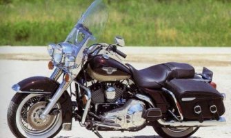 EU uvodi taksu na Harli-Dejvidson, burbon i farmerke Levis