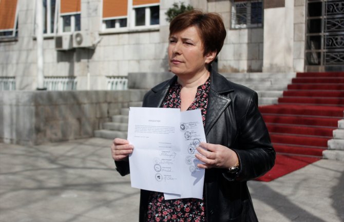 U četvrtak protest bivših korisnica naknada za majke troje i više djece