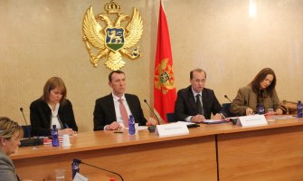  Svako treće domaćinstvo verbalno i fizički kažnjava djecu