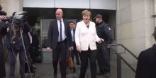 Uhapšen muškarac koji je pokušao da priđe Angeli Merkel (VIDEO)